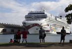 Norwegian Jewel cruise passengers allowed to disembark in Hawaii to travel home