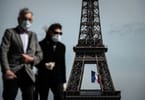 Wearing masks outdoors may become mandatory in Paris