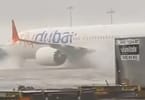 Lũ lụt thảm khốc ở Dubai làm tê liệt thiên đường du lịch