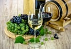 вино - изображение с любезното съдействие на Photo Mix от Pixabay
