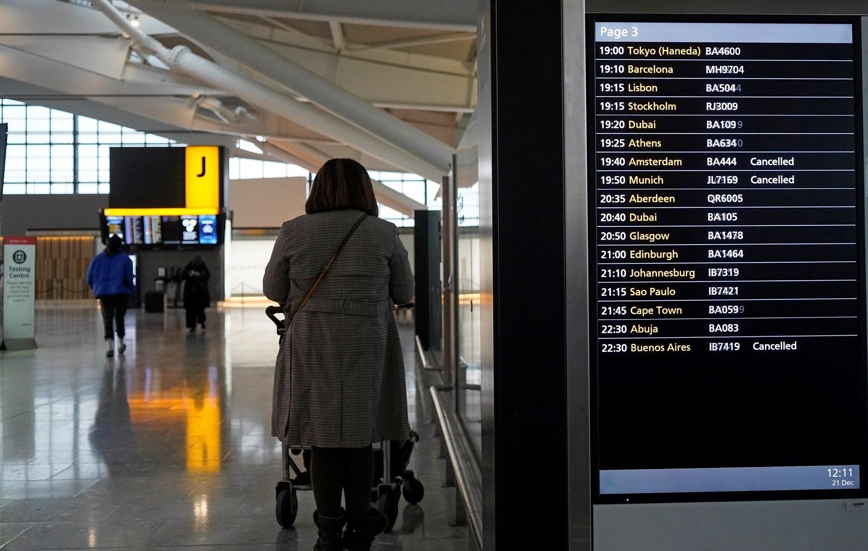 600,000 passengers canceled trips from Heathrow in December