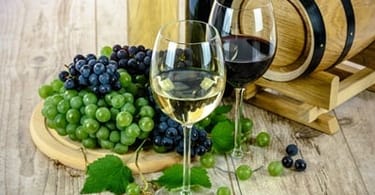 wine - image courtesy of Photo Mix from Pixabay