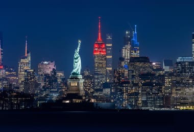 نیویارک شہر دنیا کے مہنگے ترین سب سے زیادہ دیکھے جانے والے شہروں کی فہرست میں سرفہرست ہے۔
