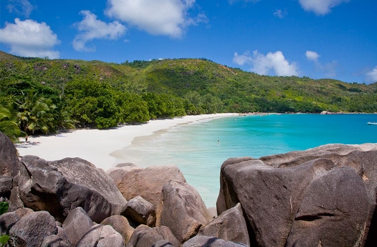 Seychelles-hotel-licenses