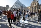 Louvre re-opens to public after losing $45 million to COVID-19 lockdown