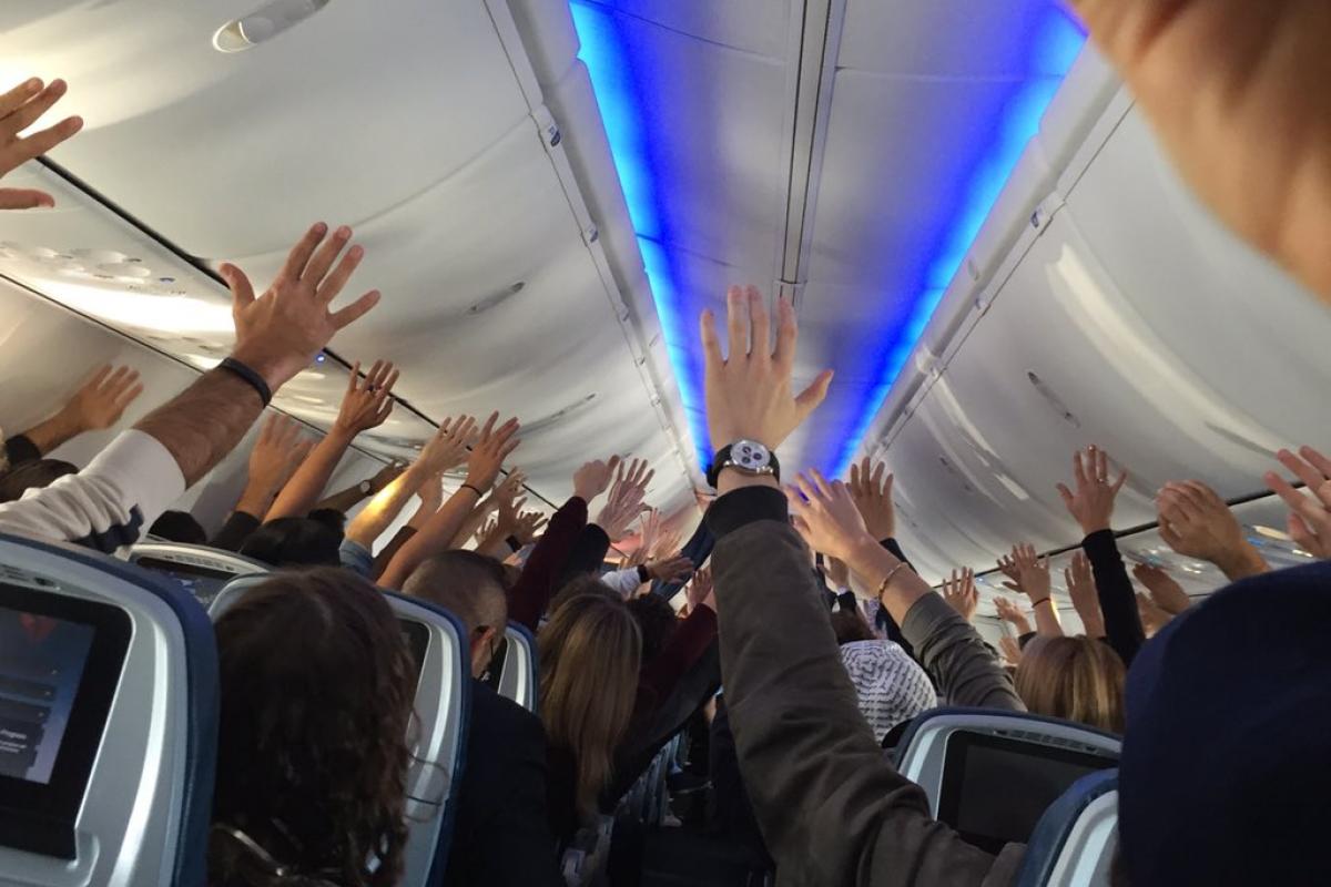 Delta Airlines influencer gab spikes over new COVID-19 vaccine mandate