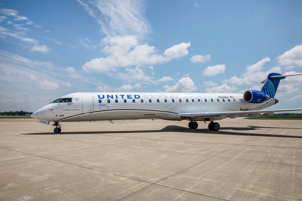 New shuttle flights between Newark Liberty and Reagan National on United now.