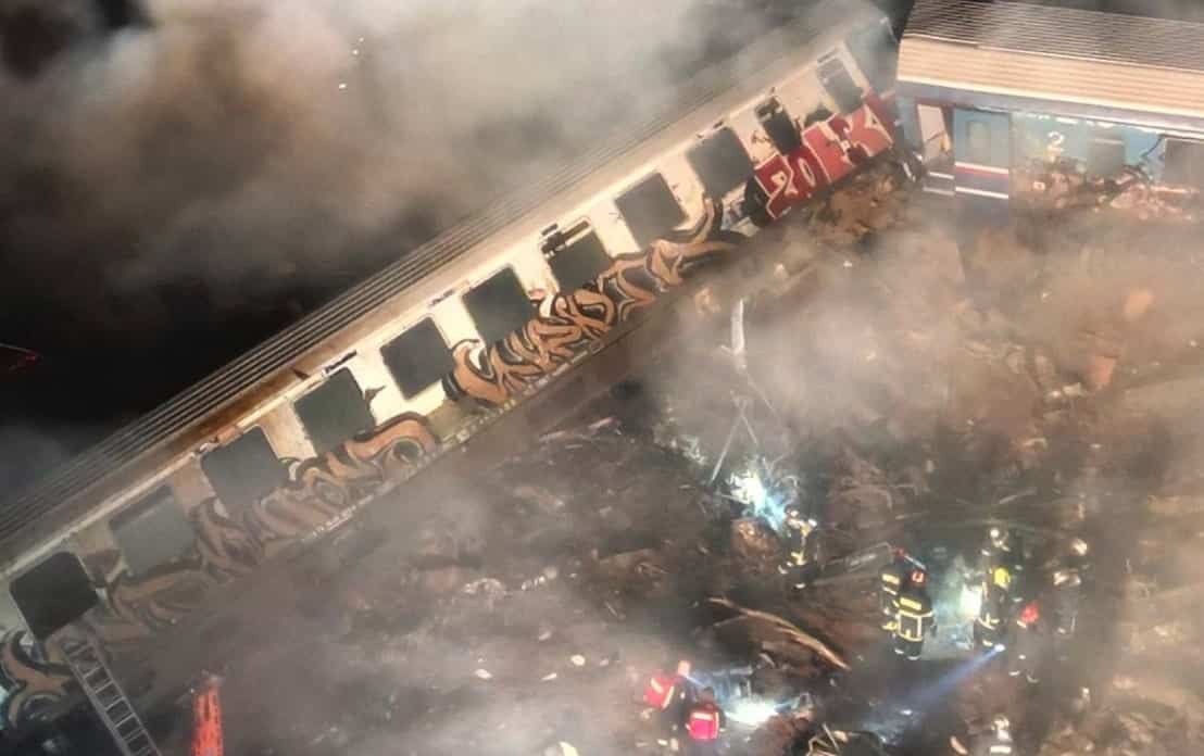 Graikijos traukinio avarijoje žuvo daugiau nei 26 žmonės